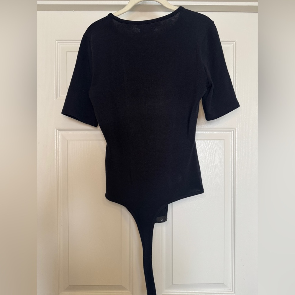 Madewell | Crewneck Short-Sleeve Thong Bodysuit Black - Picture 4 of 8